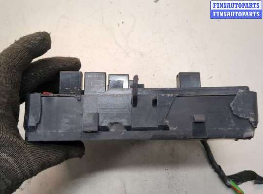 купить Блок предохранителей на Ford Edge 2015-2018