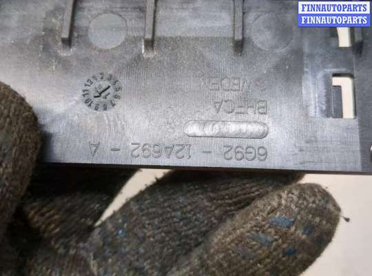 купить Кронштейн блока управления на Land Rover Freelander 2 2006-2014