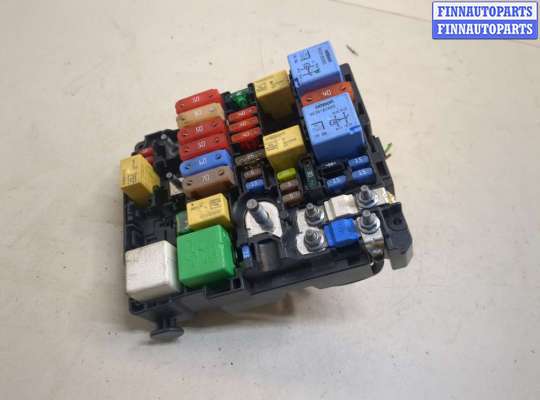 купить Блок предохранителей на Citroen C4 Picasso 2013-2018