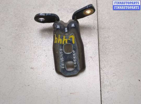 купить Петля двери на Chevrolet Equinox 2017-2024