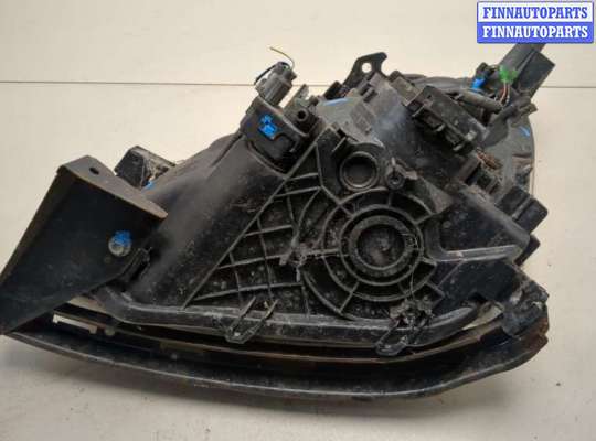 купить Фара (передняя) на Honda Stream 2000-2006