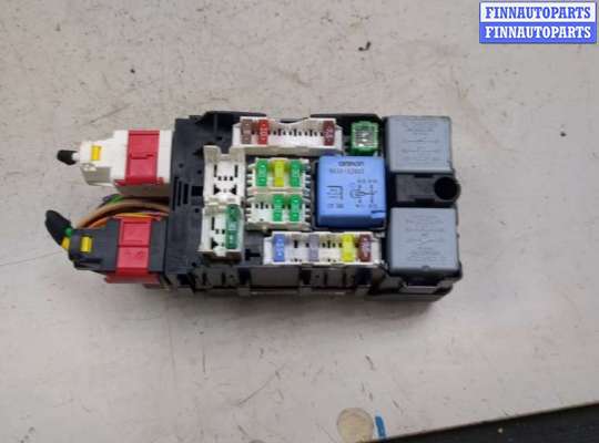 купить Блок предохранителей на Citroen C4 Picasso 2013-2018