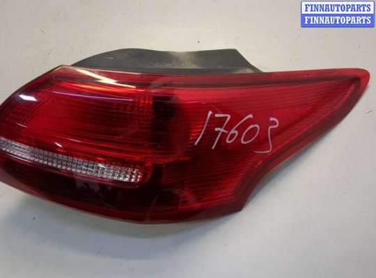Фонарь (задний) FO1999656 на Ford Focus 3 2014-2019