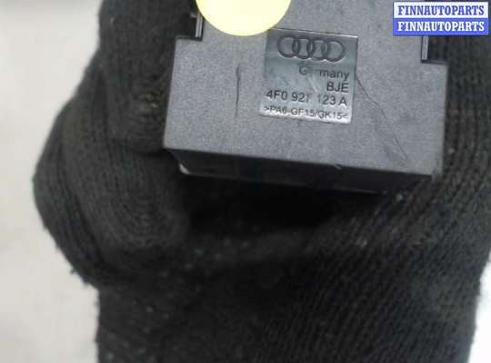 купить Кнопка круиз контроля на Audi A6 (C6) 2004-2011