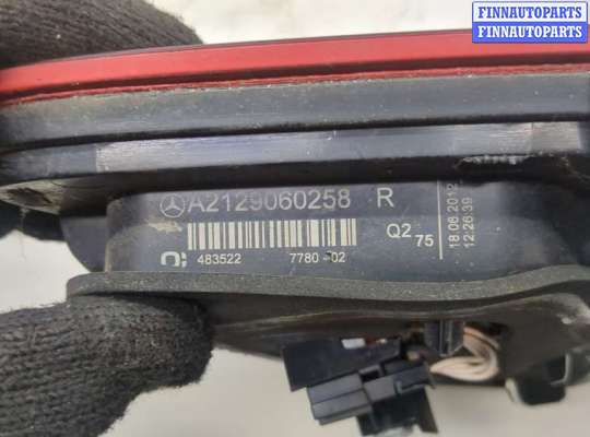 купить Фонарь крышки багажника на Mercedes E W212 2009-2016