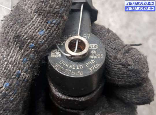 купить Форсунка топливная на Volvo V50 2004-2012