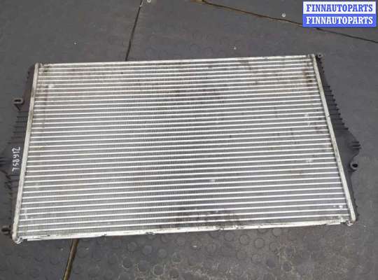 купить Радиатор охлаждения двигателя на Volvo V70 2000-2007