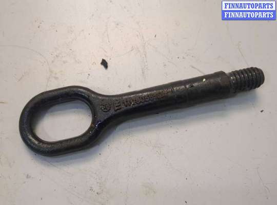 купить Крюк буксировочный на Volkswagen Tiguan 2011-2016