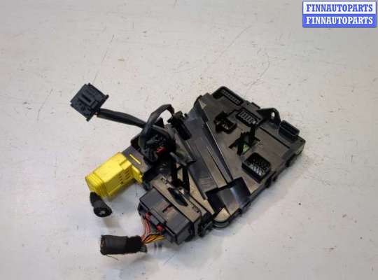 купить Блок управления подрулевыми переключателями на Volkswagen Jetta 5 2004-2010