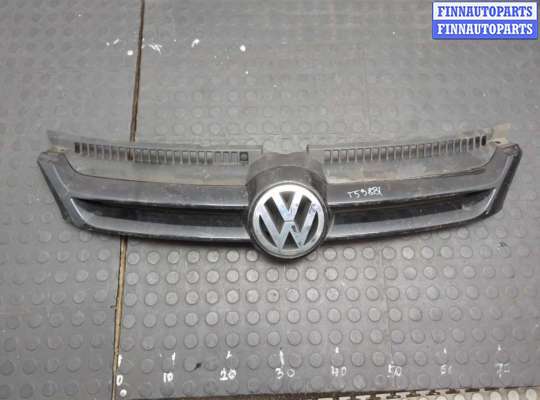 Решетка радиатора VG2713075 на Volkswagen Golf Plus