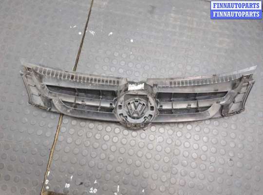 купить Решетка радиатора на Volkswagen Golf Plus