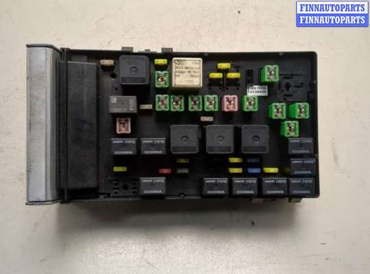 купить Блок предохранителей на Chrysler Voyager 2000-2007