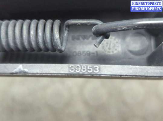 купить Щеткодержатель на Infiniti QX56 2004-2010