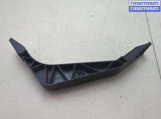 купить Кронштейн радиатора на Audi Q3 2011-2018