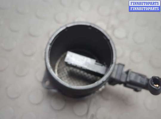 купить Измеритель потока воздуха (расходомер) на Volkswagen Passat 6 2005-2010