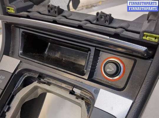 купить Консоль салона (кулисная часть) на Volkswagen Passat 6 2005-2010