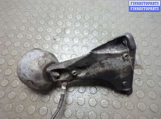 купить Подушка крепления двигателя на Volkswagen Passat 5 2000-2005