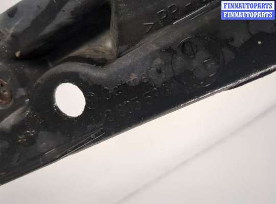 купить Рамка передняя (телевизор) на Volkswagen Golf 4 1997-2005