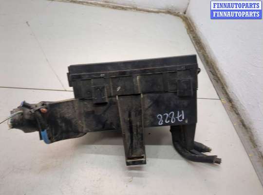 купить Блок предохранителей на Ford Explorer 2010-2015