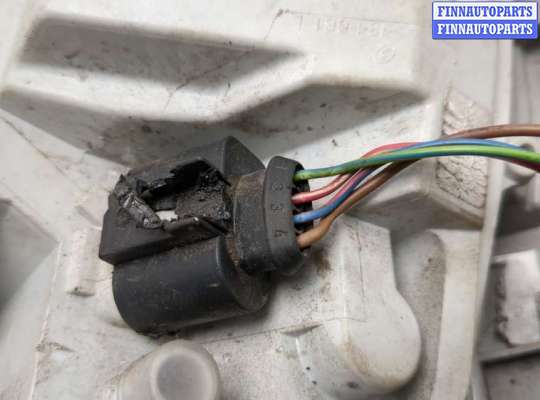 Фонарь задний на Audi A4 (8E/8H, B7)