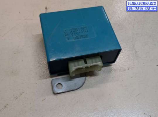 купить Усилитель антенны на Mitsubishi Pajero / Montero 2000-2006