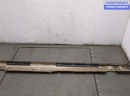 купить Накладка на порог на Mercedes E W211 2002-2009