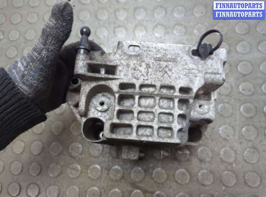 купить Кронштейн топливного фильтра на Ford Mondeo 5 2015-2019