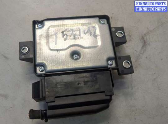 купить Блок управления стояночным тормозом на Volkswagen Touareg 2002-2007
