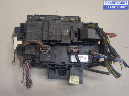 купить Блок предохранителей на Ford Explorer 2010-2015