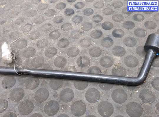 купить Ключ балонный на KIA Sorento XM 2009-2021