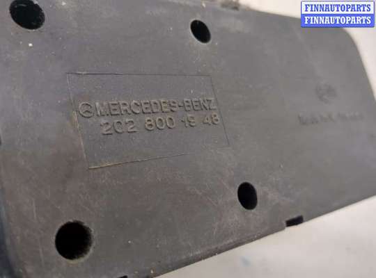 купить Компрессор центрального замка на Mercedes C W202 1993-2000