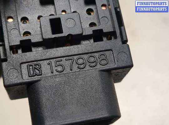 купить Розетка прикуривателя на Pontiac Vibe 1 2002-2008
