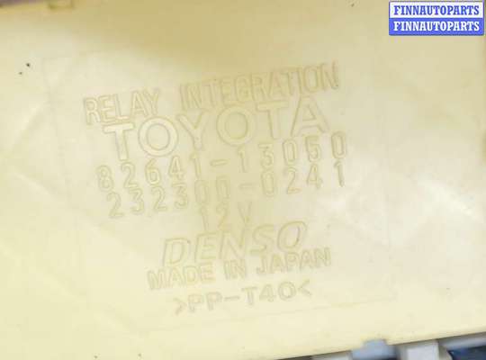 купить Блок предохранителей на Toyota Corolla Verso 2002-2004