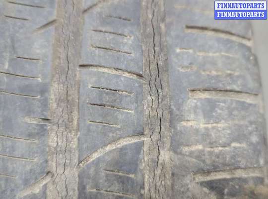 Шина на Volkswagen Touareg II (7P)