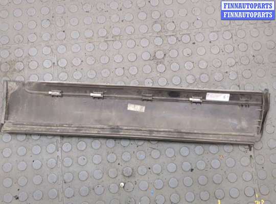 купить Молдинг двери на Volkswagen Touareg 2007-2010