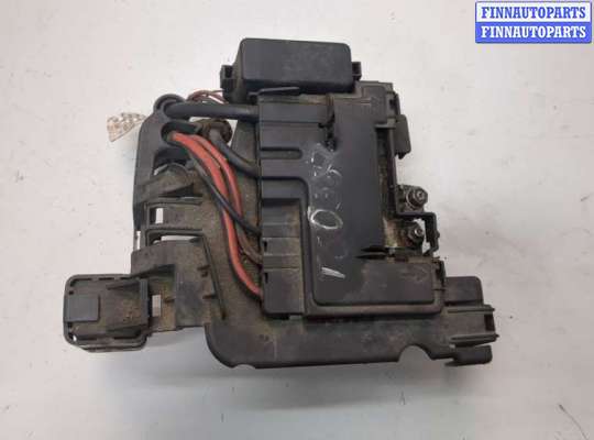 Блок предохранителей SK517453 на Skoda Fabia 2007-2014