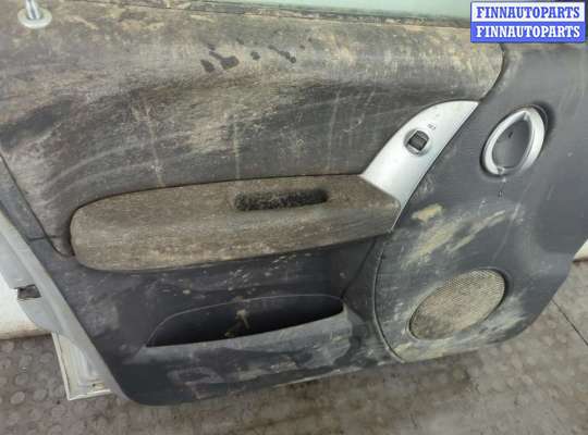 купить Дверная карта (Обшивка двери) на Jeep Liberty 2001-2007
