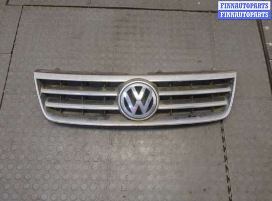 Купить Решетка радиатора на Volkswagen Touareg 2002-2007 Решетка радиатора VG2762719 на Volkswagen Touareg 2002-2007