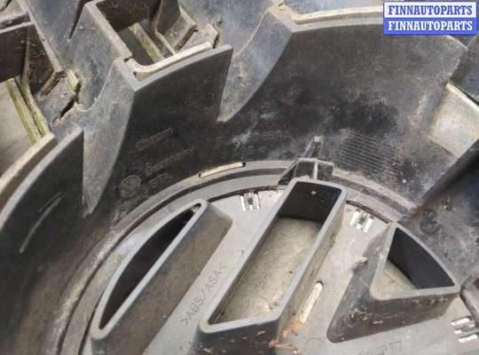 купить Решетка радиатора на Volkswagen Touareg 2002-2007