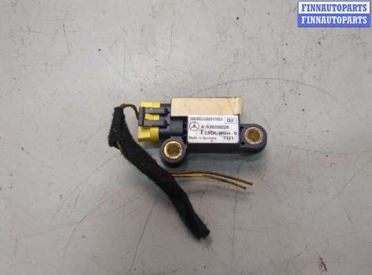 купить Датчик удара на Mercedes ML W163 1997-2005