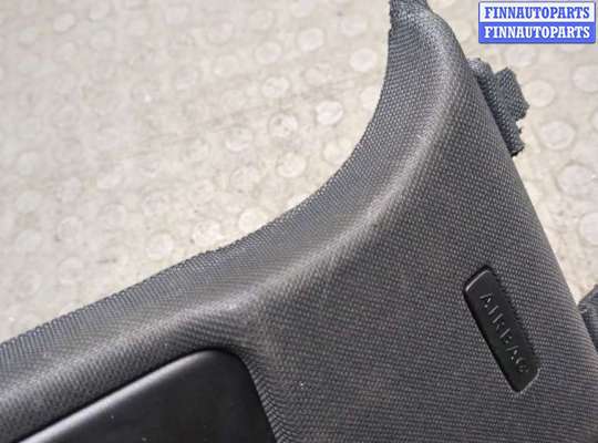 купить Обшивка центральной стойки на Mercedes C W204 2006-2015