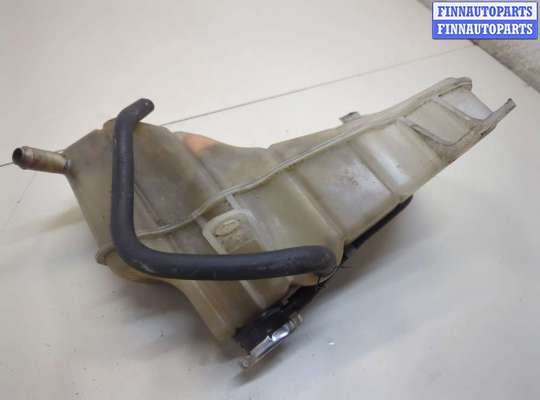 купить Бачок расширительный на Chrysler 300C 2004-2011