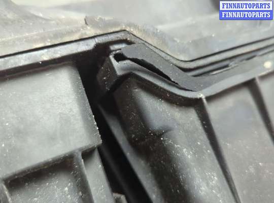Корпус воздушного фильтра на Ford Kuga I