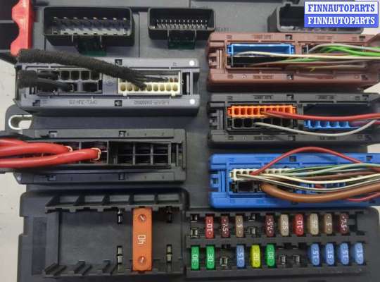 купить Блок предохранителей на Opel Vectra C 2002-2008