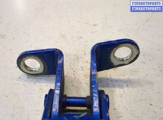 Петля крышки багажника на Ford Ecosport II (B515)