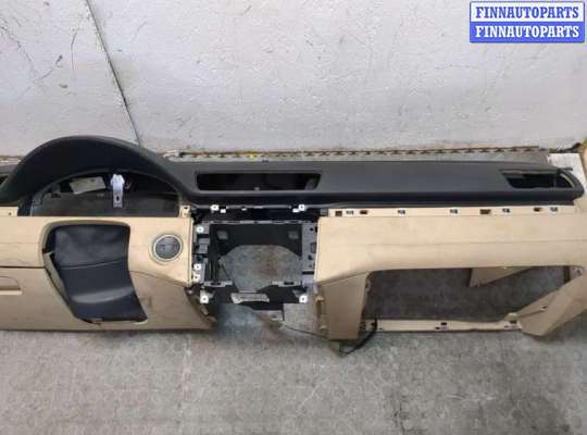 Панель передняя салона (торпедо) VG2565606 на Volkswagen Passat CC 2012-2017