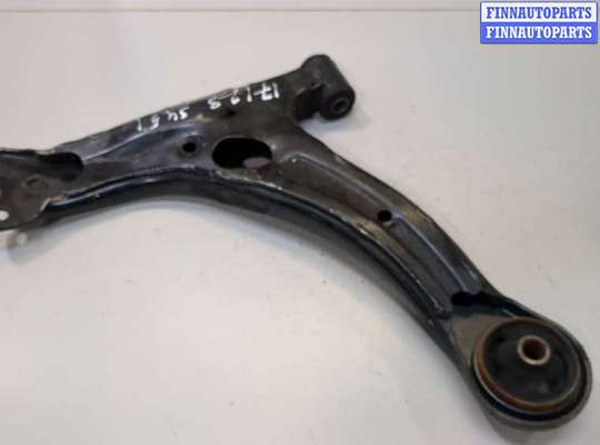 Рычаг подвески TT821220 на Toyota Matrix 2002-2008
