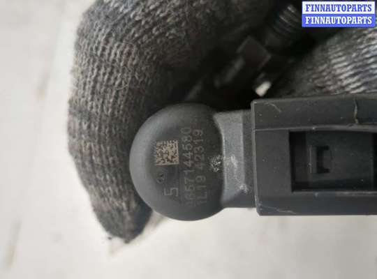 купить Форсунка топливная на Ford Kuga 2008-2012