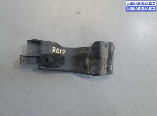 купить Кронштейн порога на Audi A8 (D3) 2002-2010