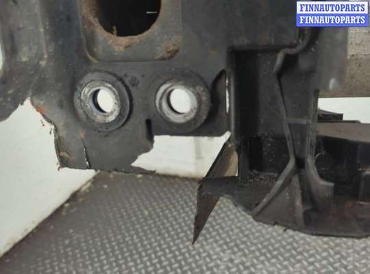 купить Рамка передняя (телевизор) на Audi Q7 2005-2015